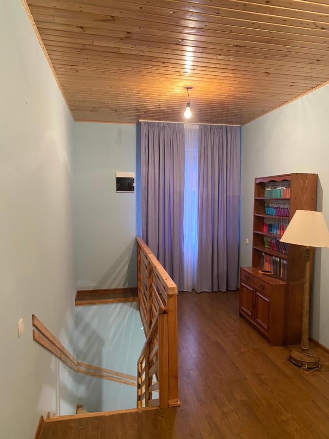 Iuri Udesiani'S Guesthouse Mestia Extérieur photo
